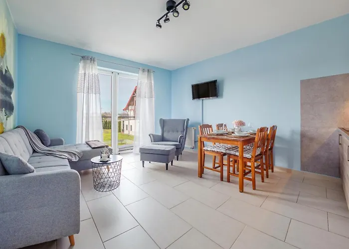 Apartamenty Sun & Snow Lisi Jar - Sezonowy Basen, Blisko Plazy, Sauna