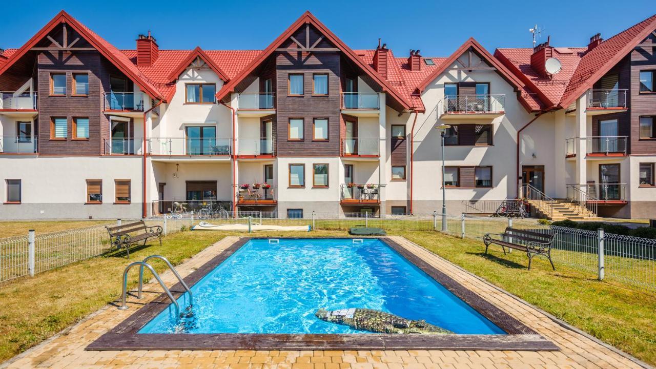 Apartment Sun & Snow Lisi Jar - Sezonowy Basen, Blisko Plazy, Sauna
