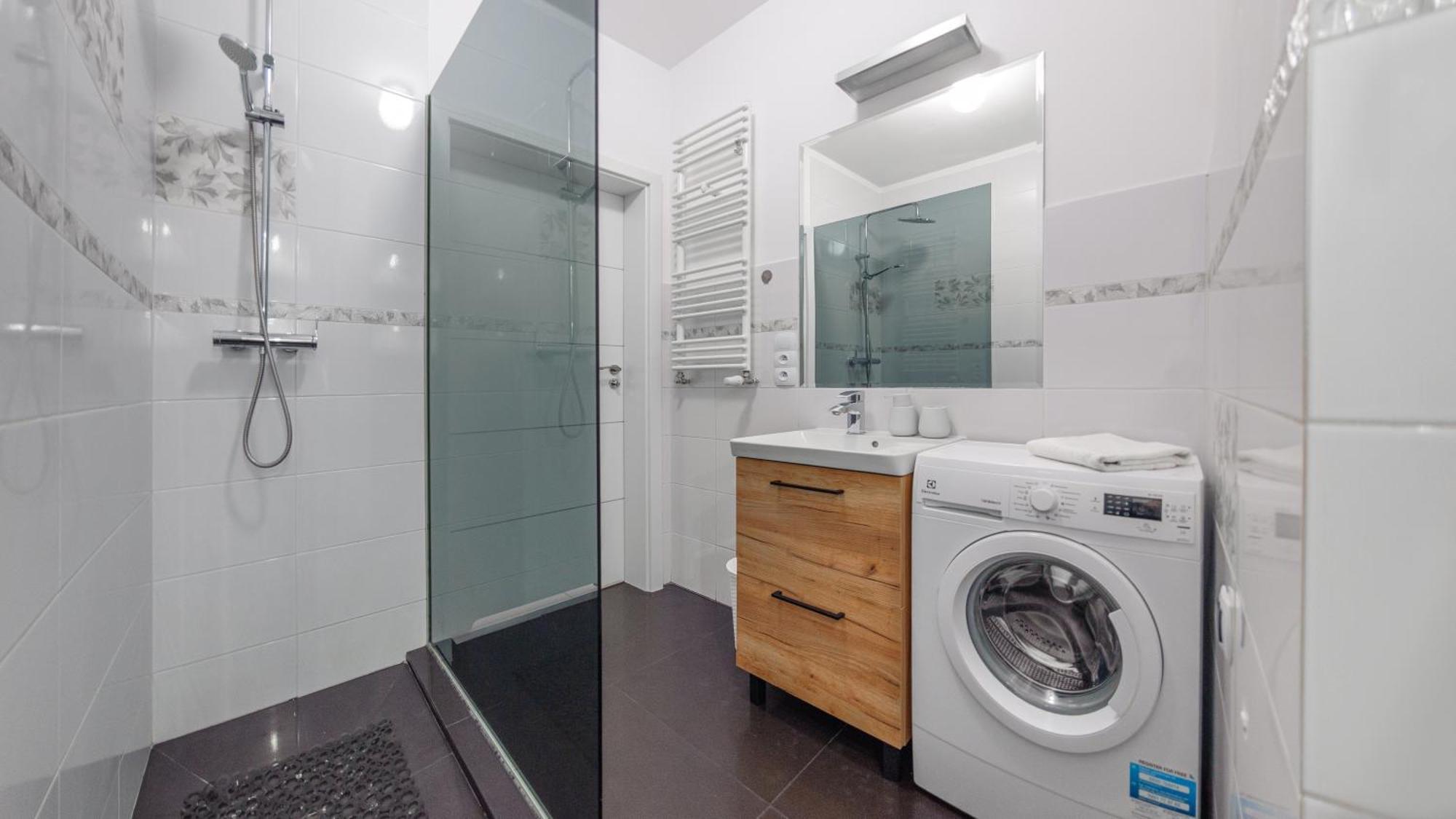 Sun & Snow Lisi Jar - Sezonowy Basen, Blisko Plazy, Sauna Apartment Jastrzebia Gora