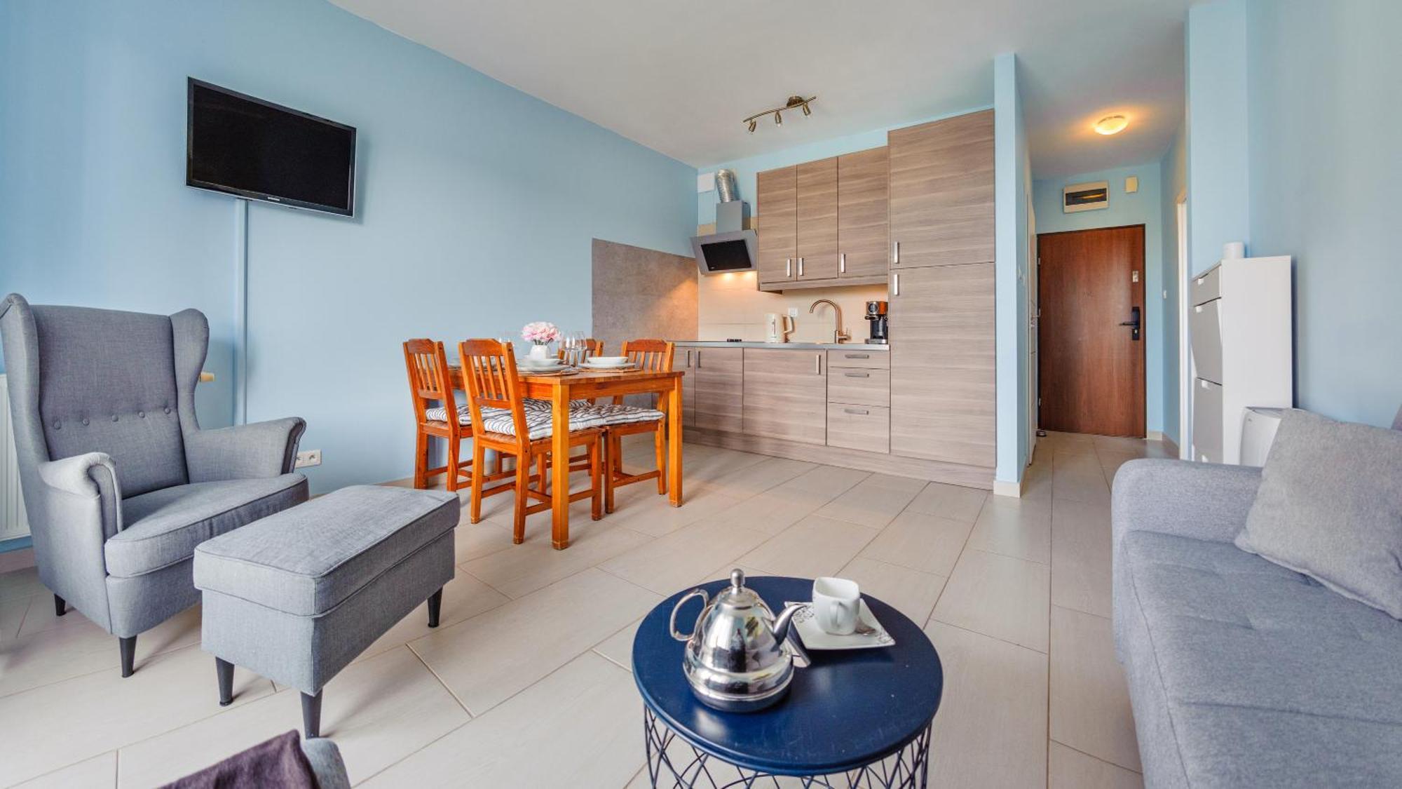 Sun & Snow Lisi Jar - Sezonowy Basen, Blisko Plazy, Sauna Apartment *